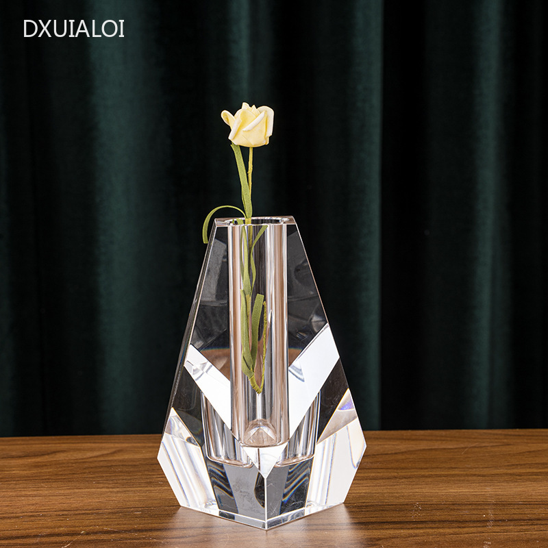 Modern minimalist crystal vase - огляд і ціна Home Office Interior Design